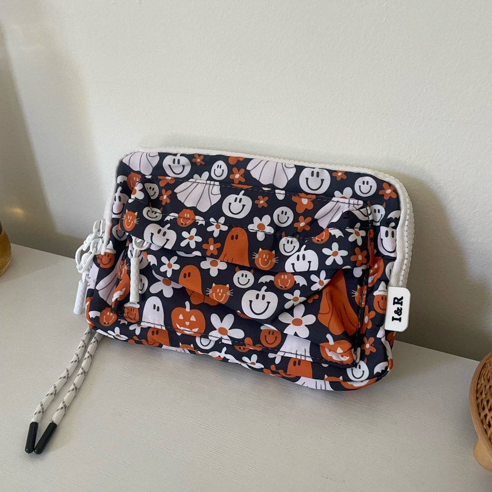 Pumpkin Patch Ultimate Crossbody
